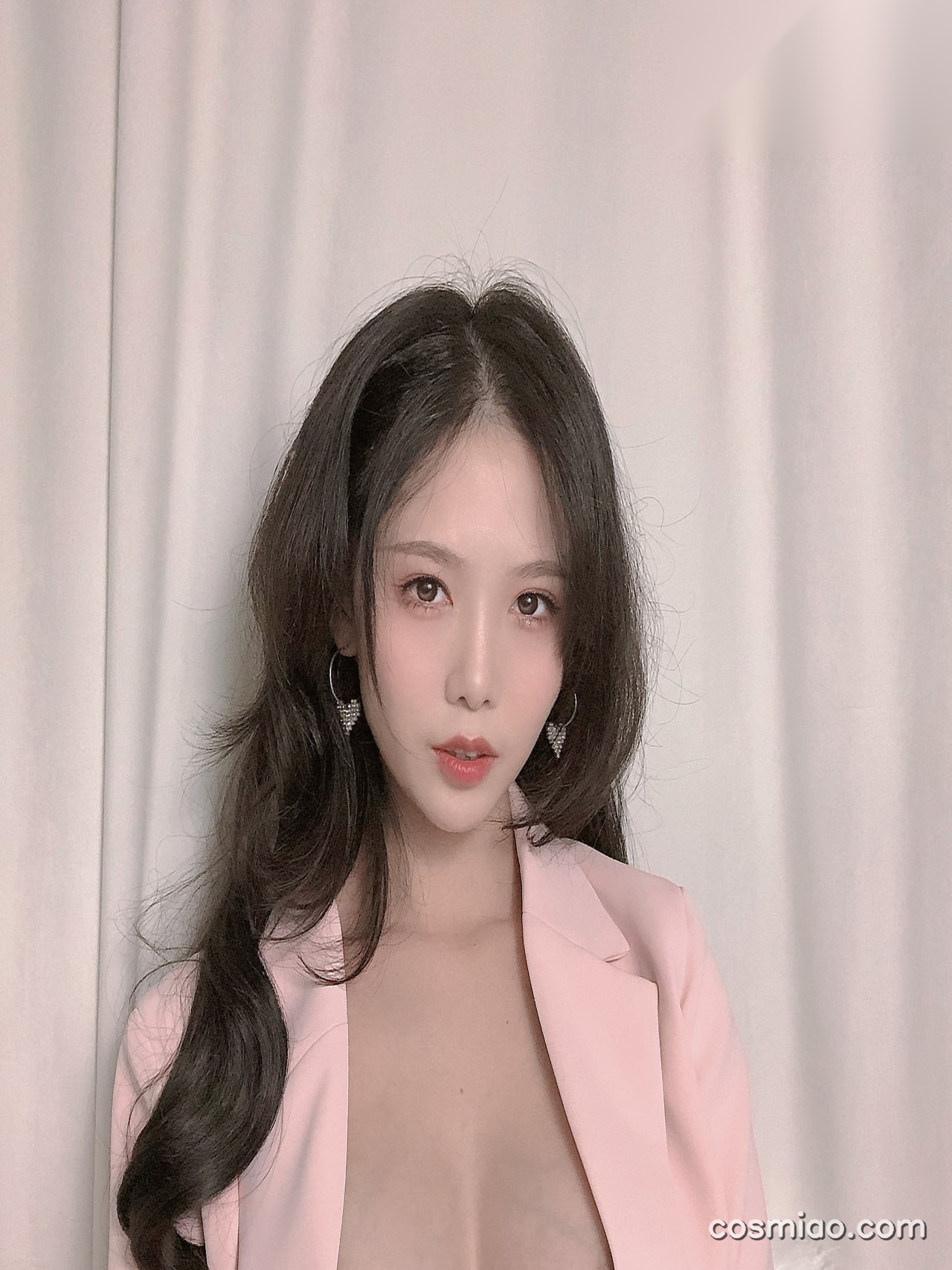 抖娘-利世 – 全套274期&随包视频[146G-2026.4][网盘持续自动更新]
